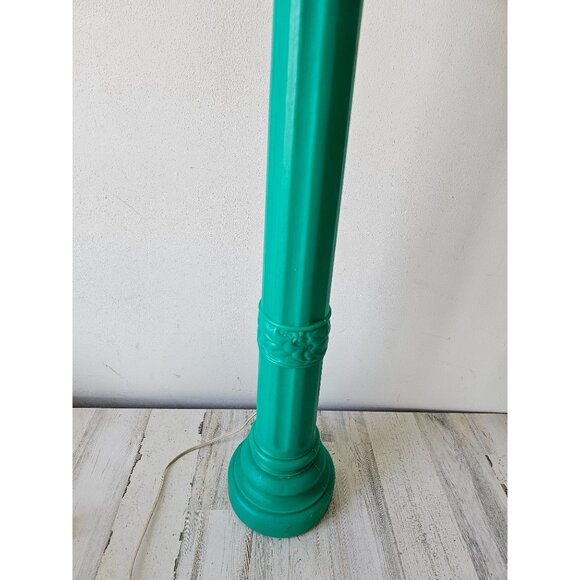 Vintage empire green rare candlestick lamp post blow mold light up Xmas lawn dec - Picture 2 of 10